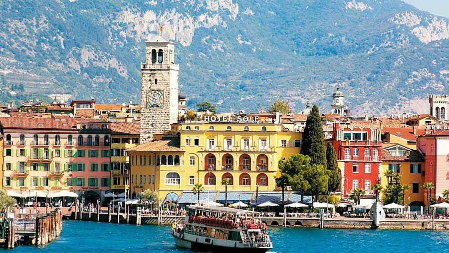 Antica Casa Alboletta - Appartamento Frida Kahlo Riva del Garda Exteriér fotografie