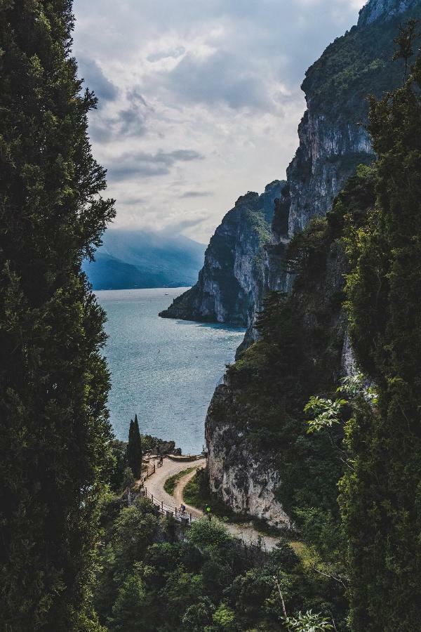 Antica Casa Alboletta - Appartamento Frida Kahlo Riva del Garda Exteriér fotografie